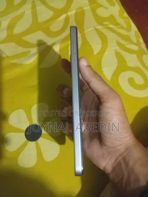 Tecno Spark Go 64 GB Silver