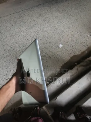 Apple iPad 2 Wi-Fi + 3G 32 GB Silver