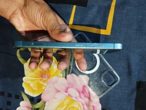 New Apple iPhone 13 128 GB Blue