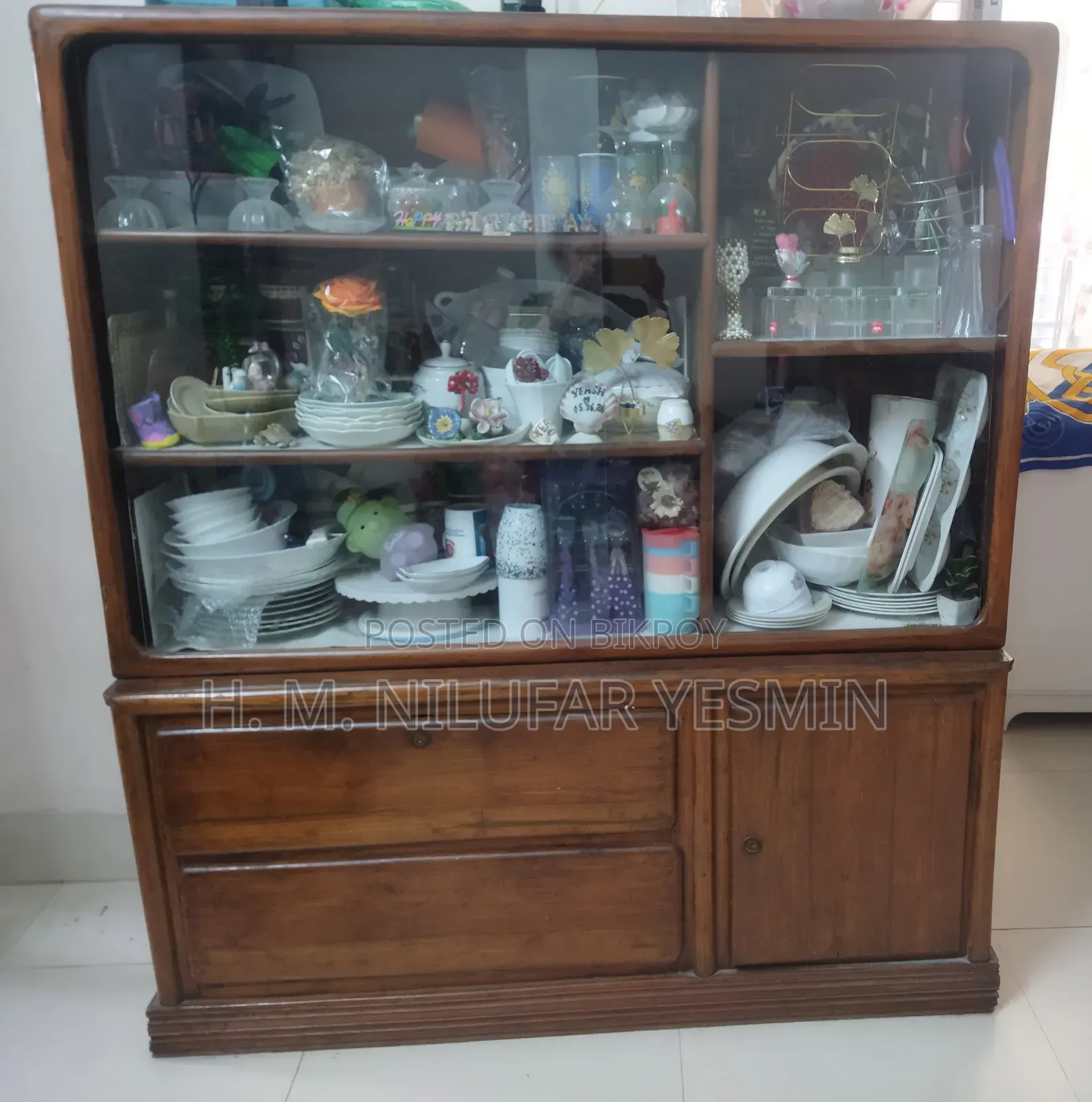 Emergency Sell (Showcase)