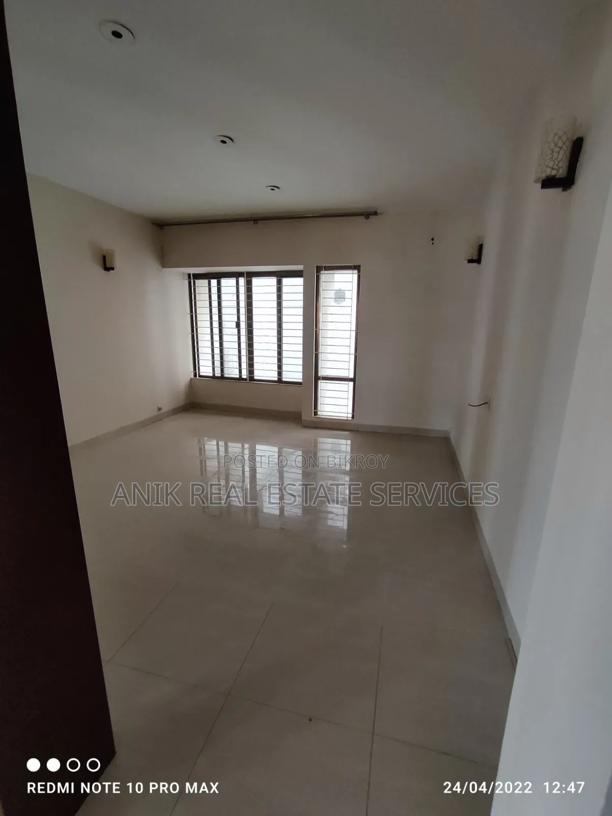 3bdrm Apartment in Anik Real Estate, Dhanmondi for Sale