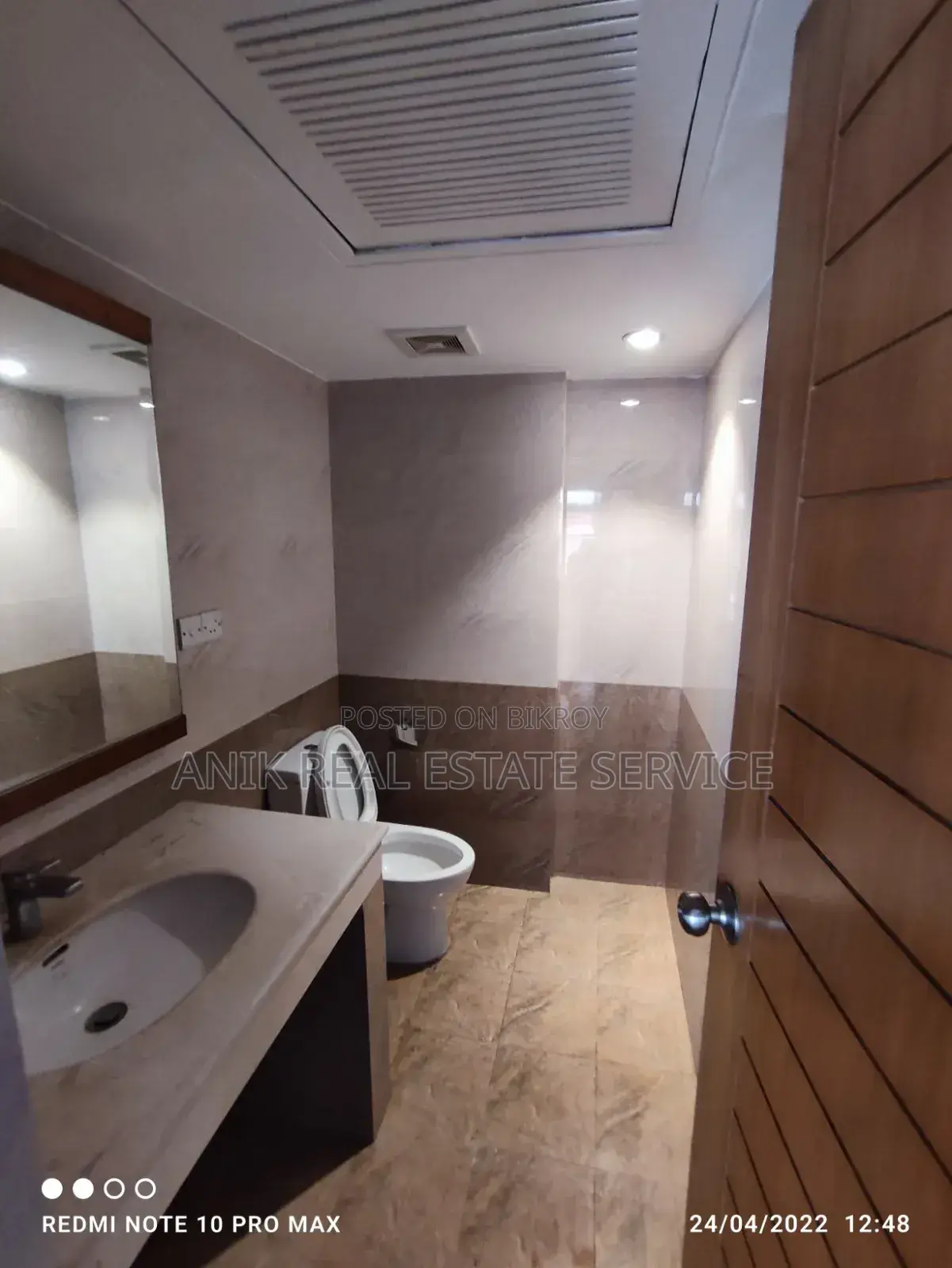 3bdrm Apartment in Anik Real Estate, Dhanmondi for Sale