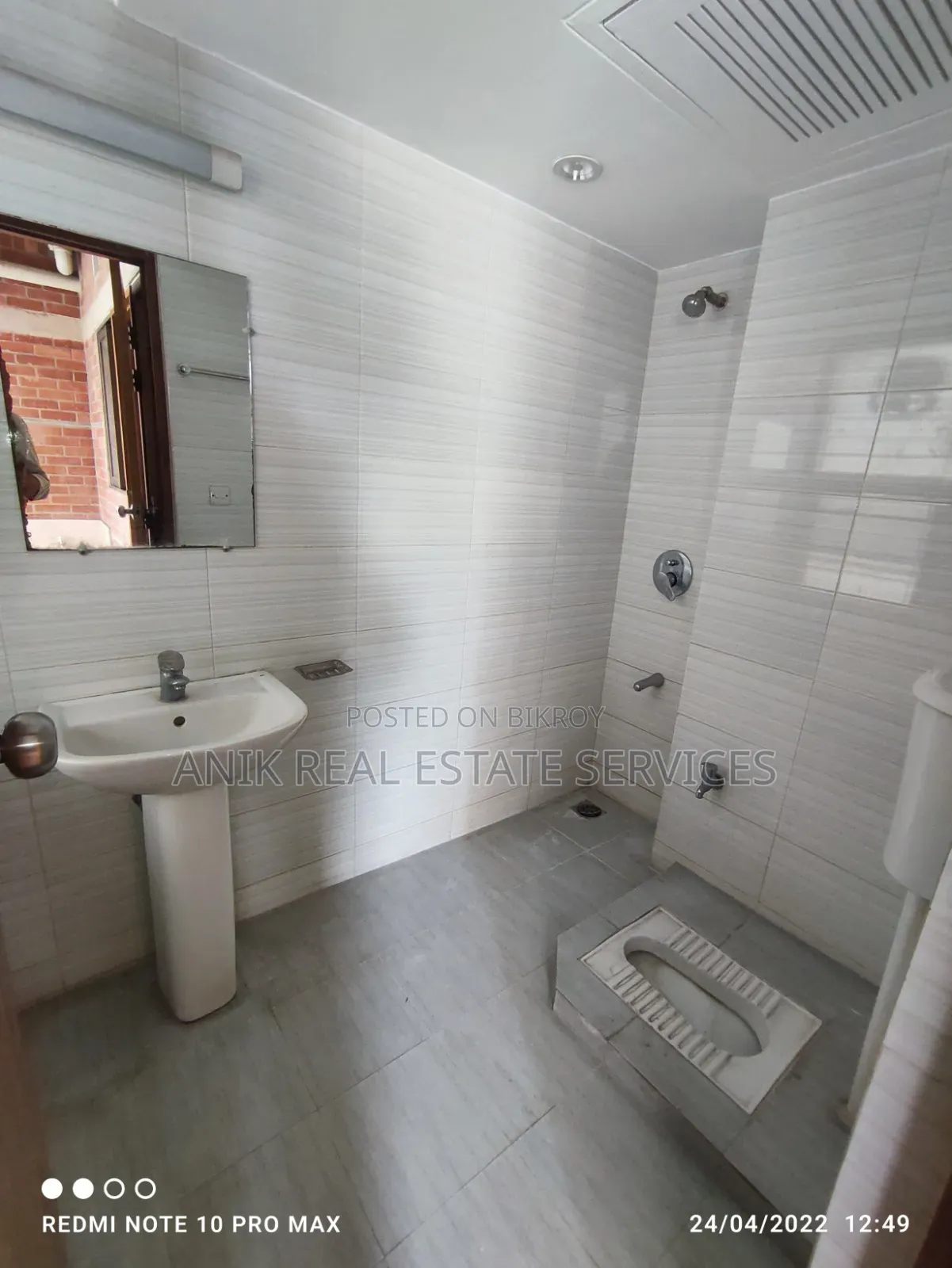 3bdrm Apartment in Anik Real Estate, Dhanmondi for Sale