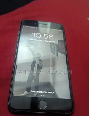 Apple iPhone 7 Plus 32 GB Black