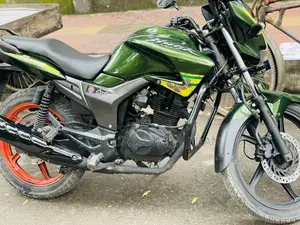 Hero Hunk 2013 Green