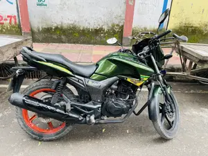 Hero Hunk 2013 Green