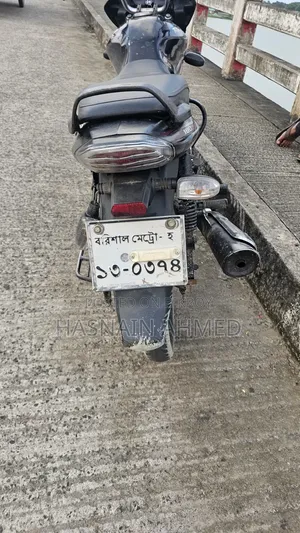 Bajaj Discover 100 2018 Black