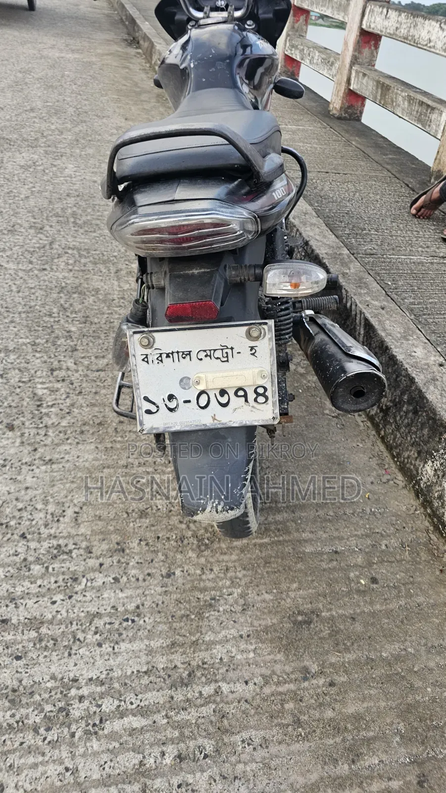 Bajaj Discover 100 2018 Black