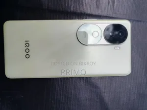 Vivo IQOO Z9s 256 GB Green