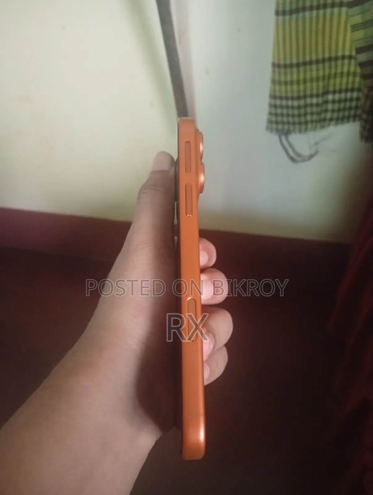 New VMAX V17 Pro Max 128 GB Orange