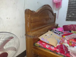 সেগুন কাঠের খাট