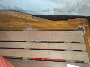 সেগুন কাঠের খাট