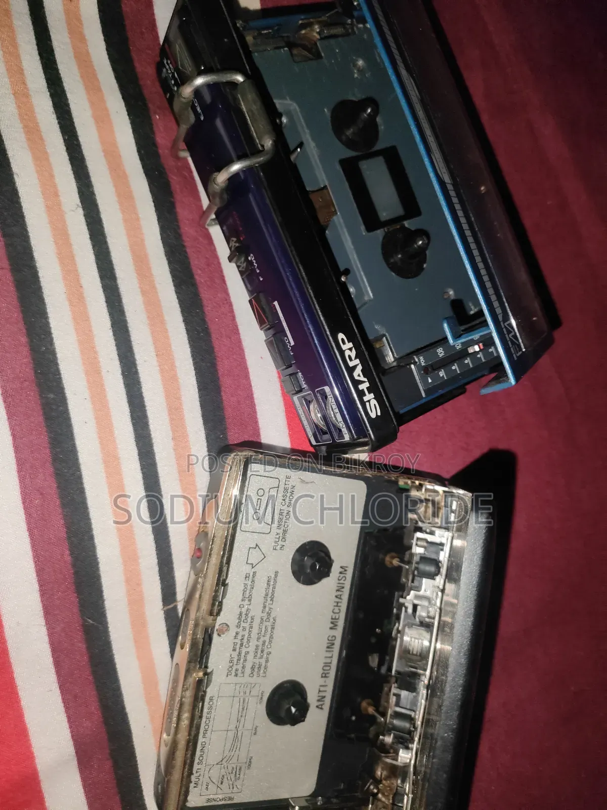 Walkman Cassete Player -Aiwa Sharp