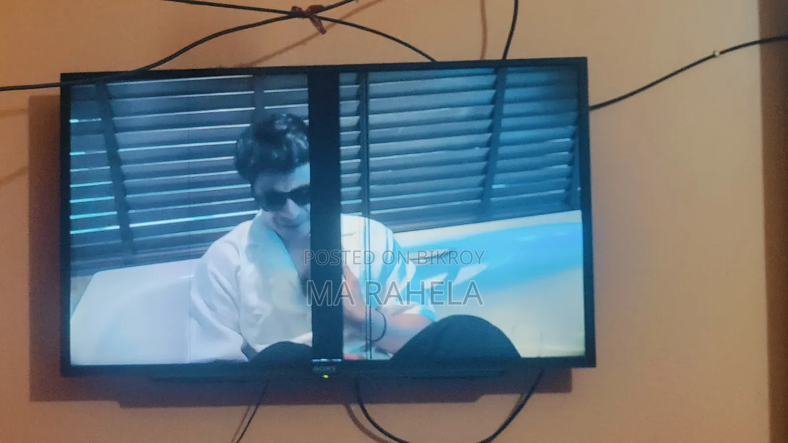 TV 40inch Sony