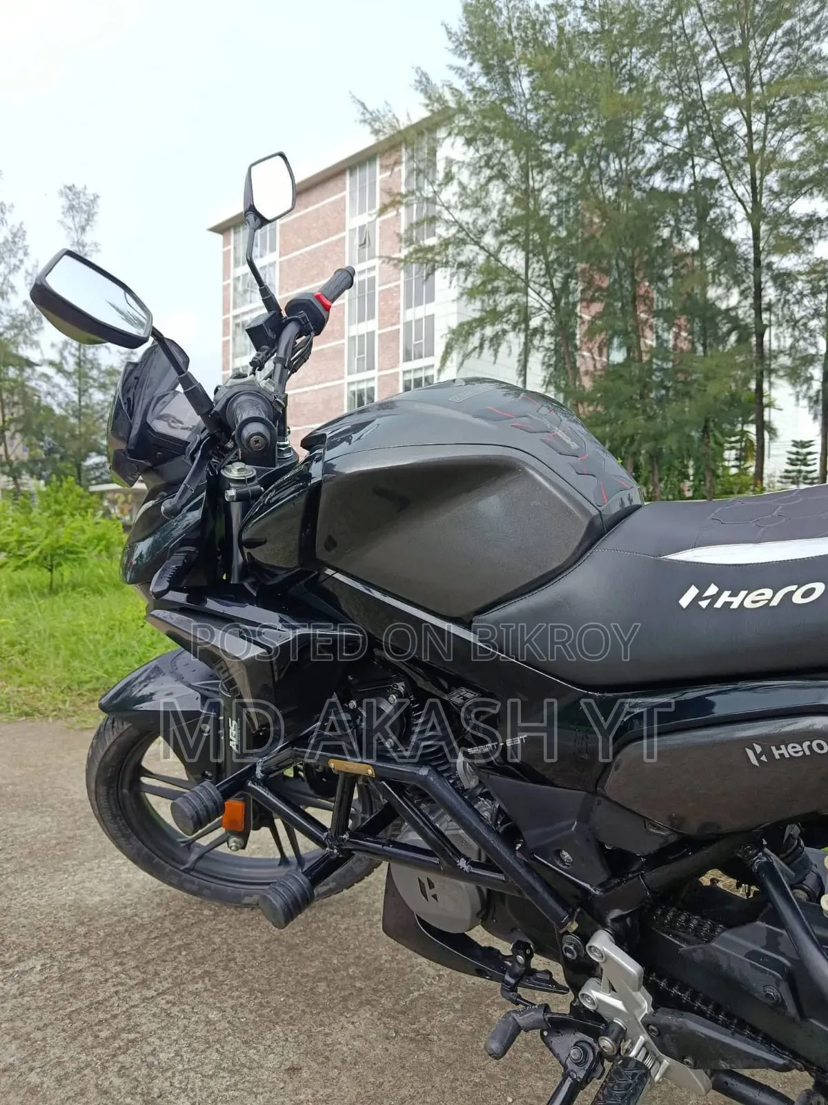 Hero Xtreme 125R 2025 Black