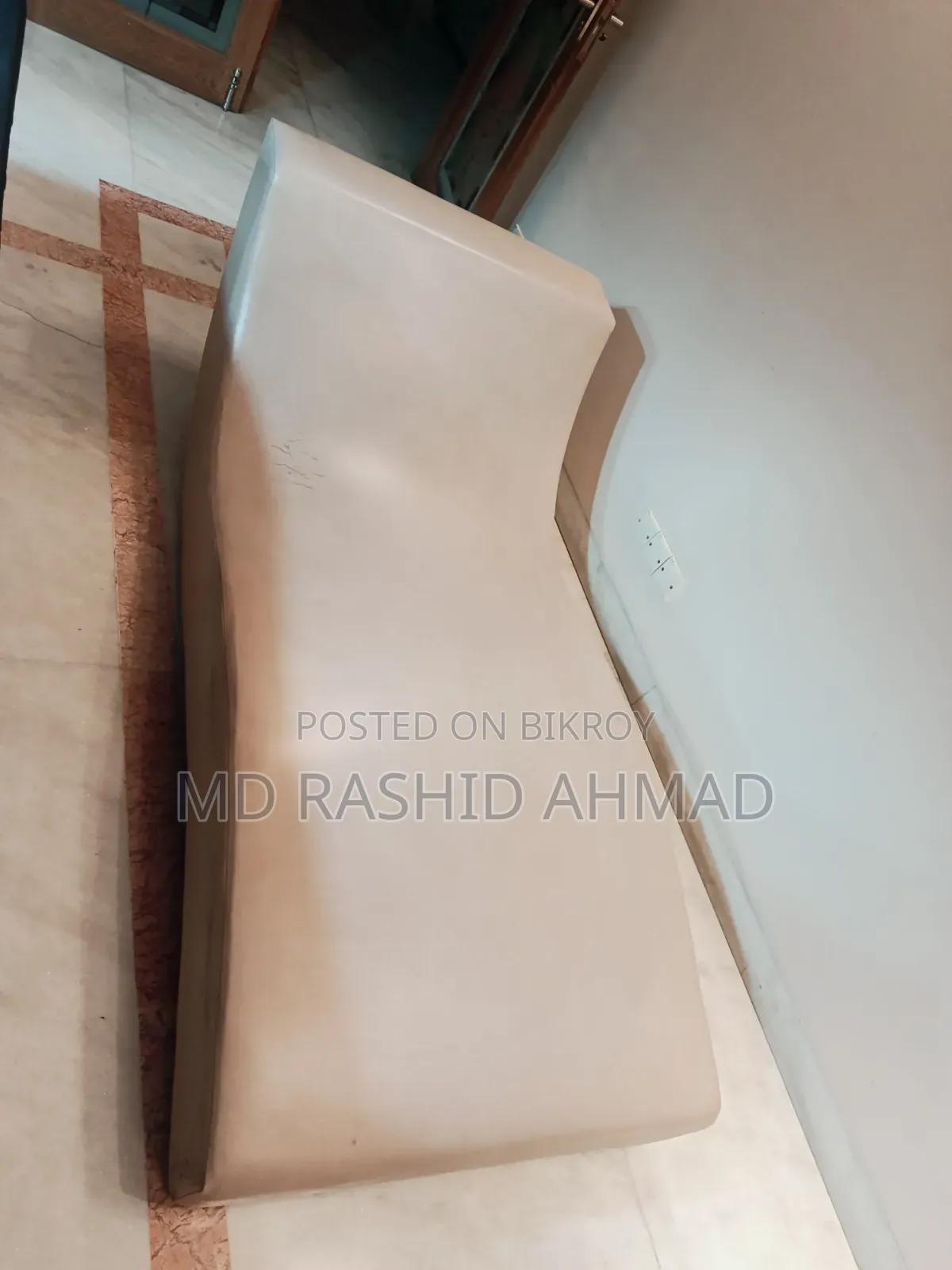 শেজ লাউঞ্জ