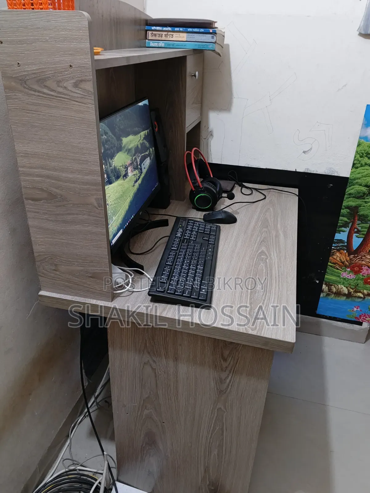প্রিমিয়াম কোয়ালিটির কাস্টমাইজড পড়ার টেবিল ও কম্পিউটার টেবিল!