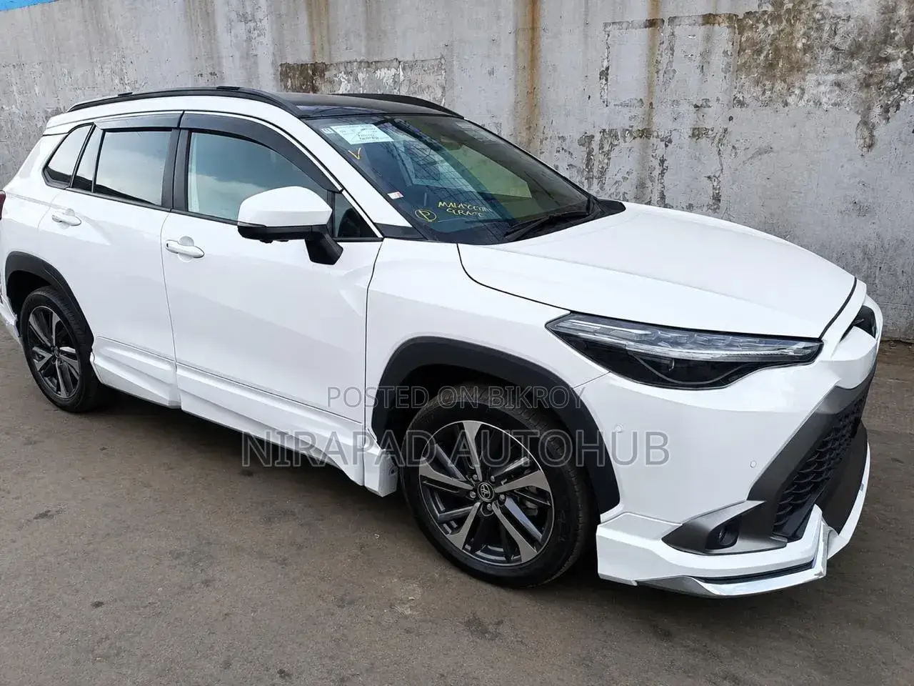 Toyota Corolla Cross 2024 White
