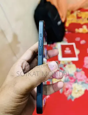 Apple iPhone 13 128 GB