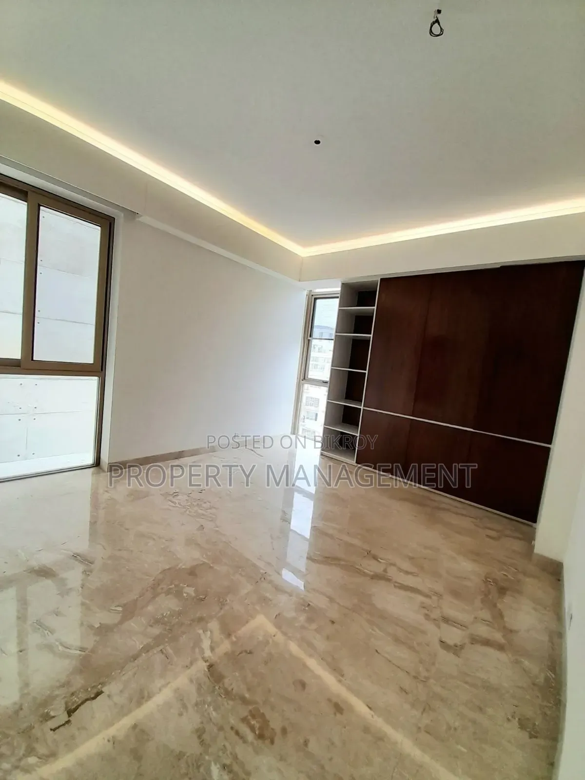 4 Bedroom Apartment in Baridhara for Rent