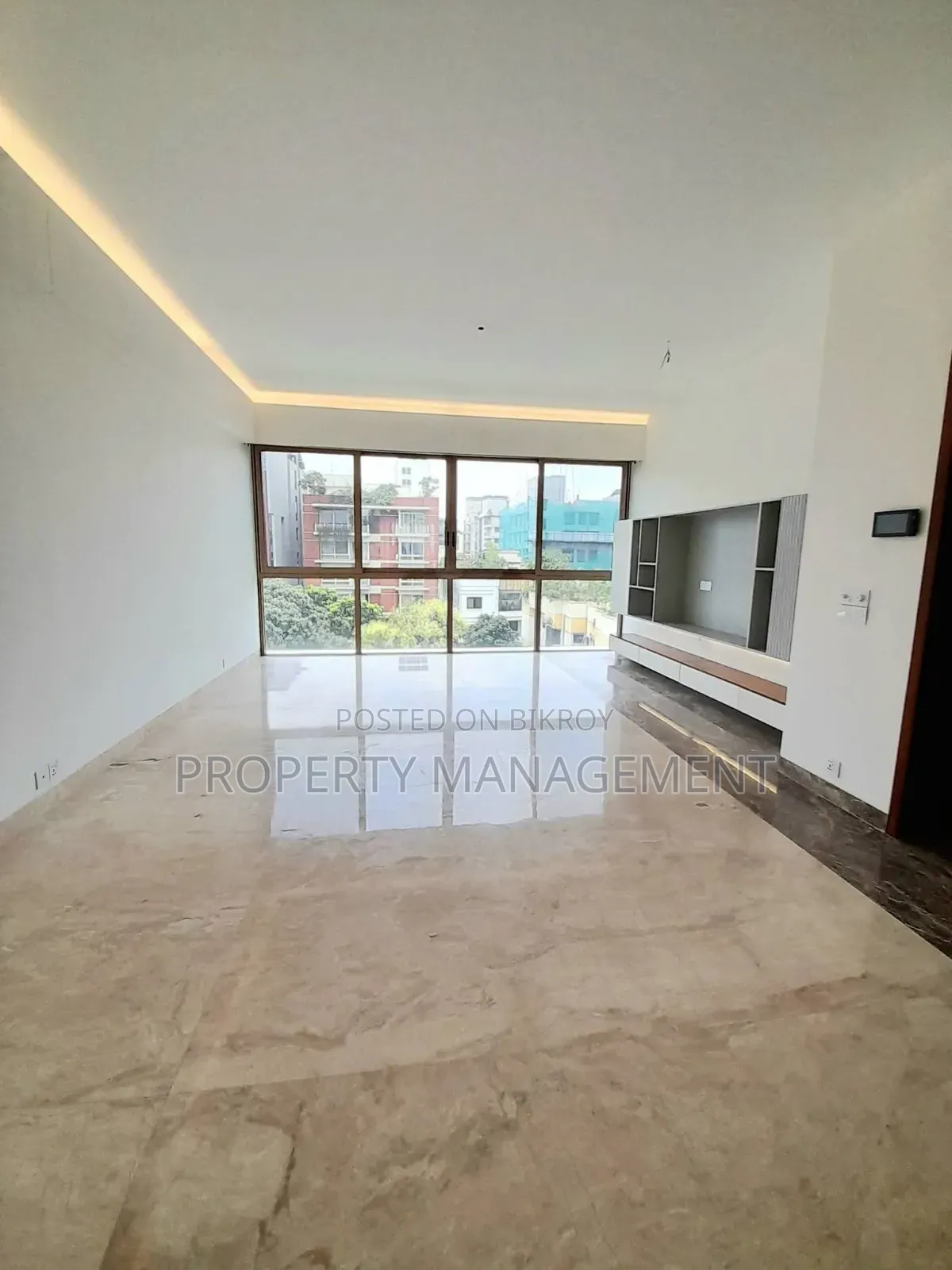 4 Bedroom Apartment in Baridhara for Rent