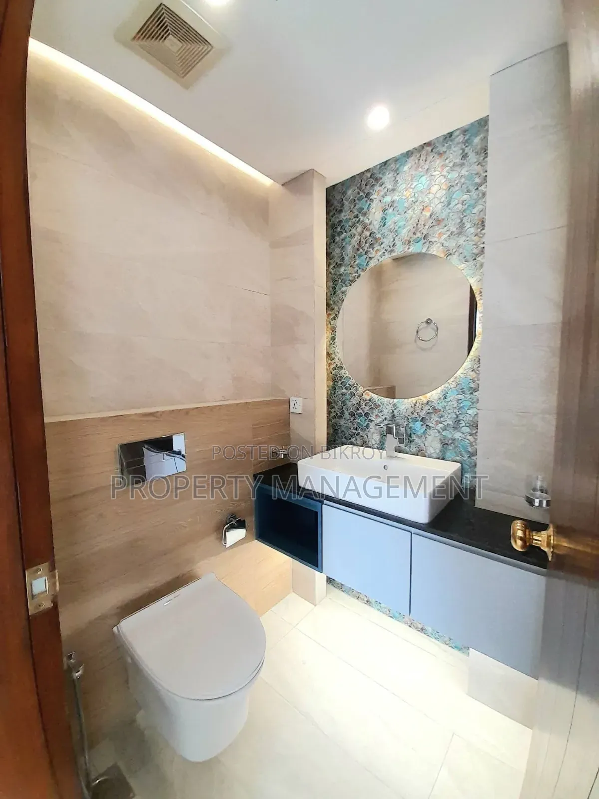 4 Bedroom Apartment in Baridhara for Rent