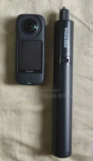 Insta 360 One X3