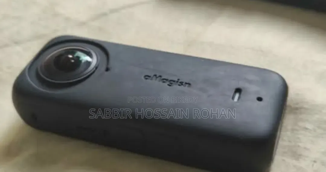 Insta 360 One X3