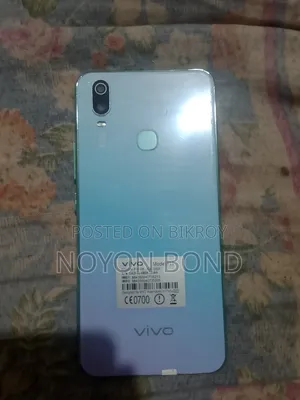 Vivo Y11 32 GB Blue