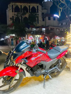Hero Hunk 2015 Red