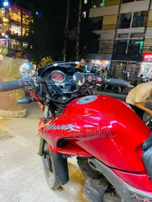 Hero Hunk 2015 Red