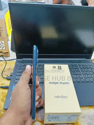 New Motorola Edge 70 Ultra 5G 256 GB Blue