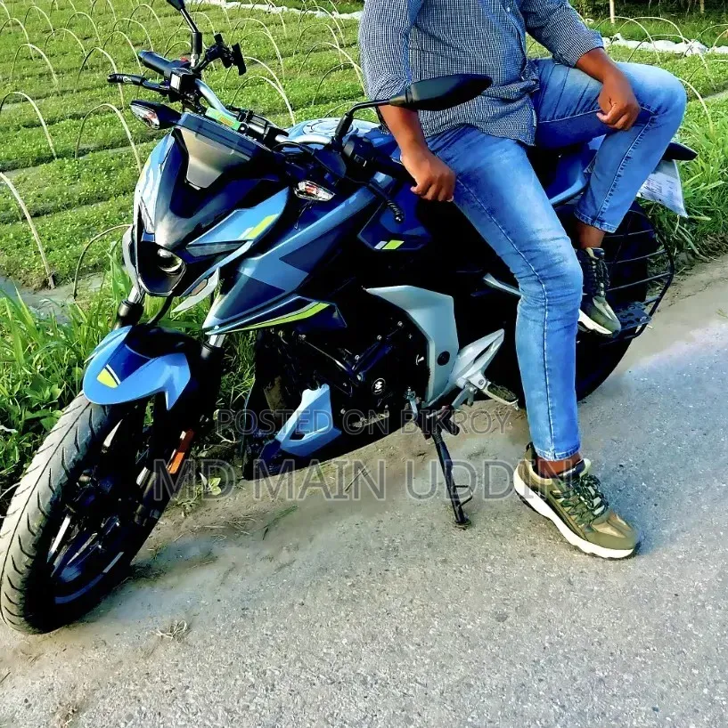 Bajaj Pulsar N160 2024 Blue