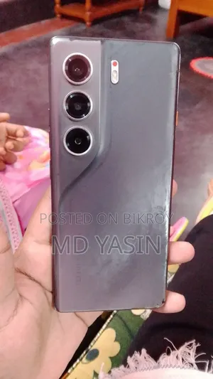 Tecno Camon 40 Pro 4G 256 GB Gray