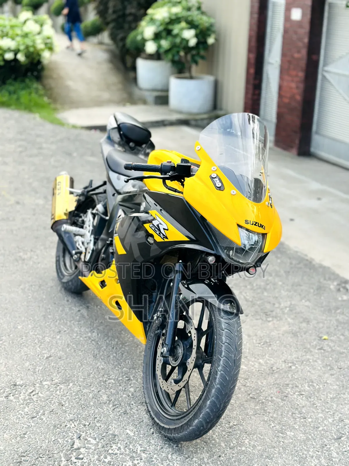 New Suzuki GSX-R150 2022 Yellow