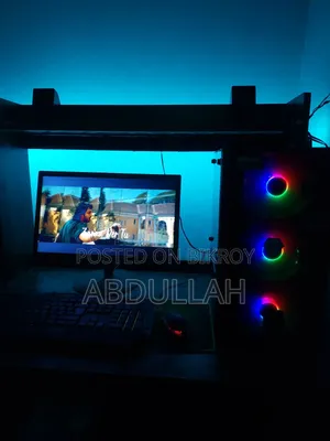 Desktop Computer ASUS 16GB AMD Ryzen 5 SSD 512GB