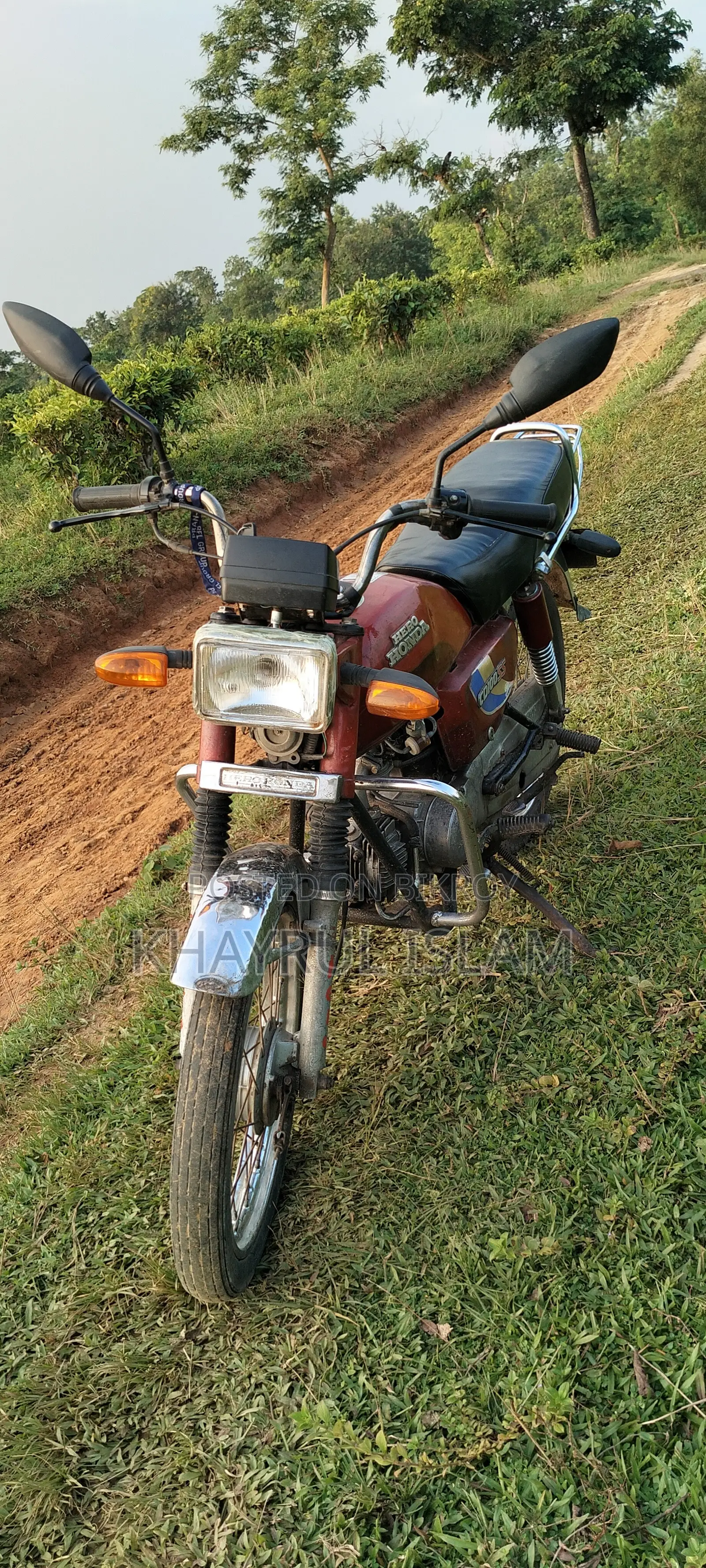 Honda 2000 Red