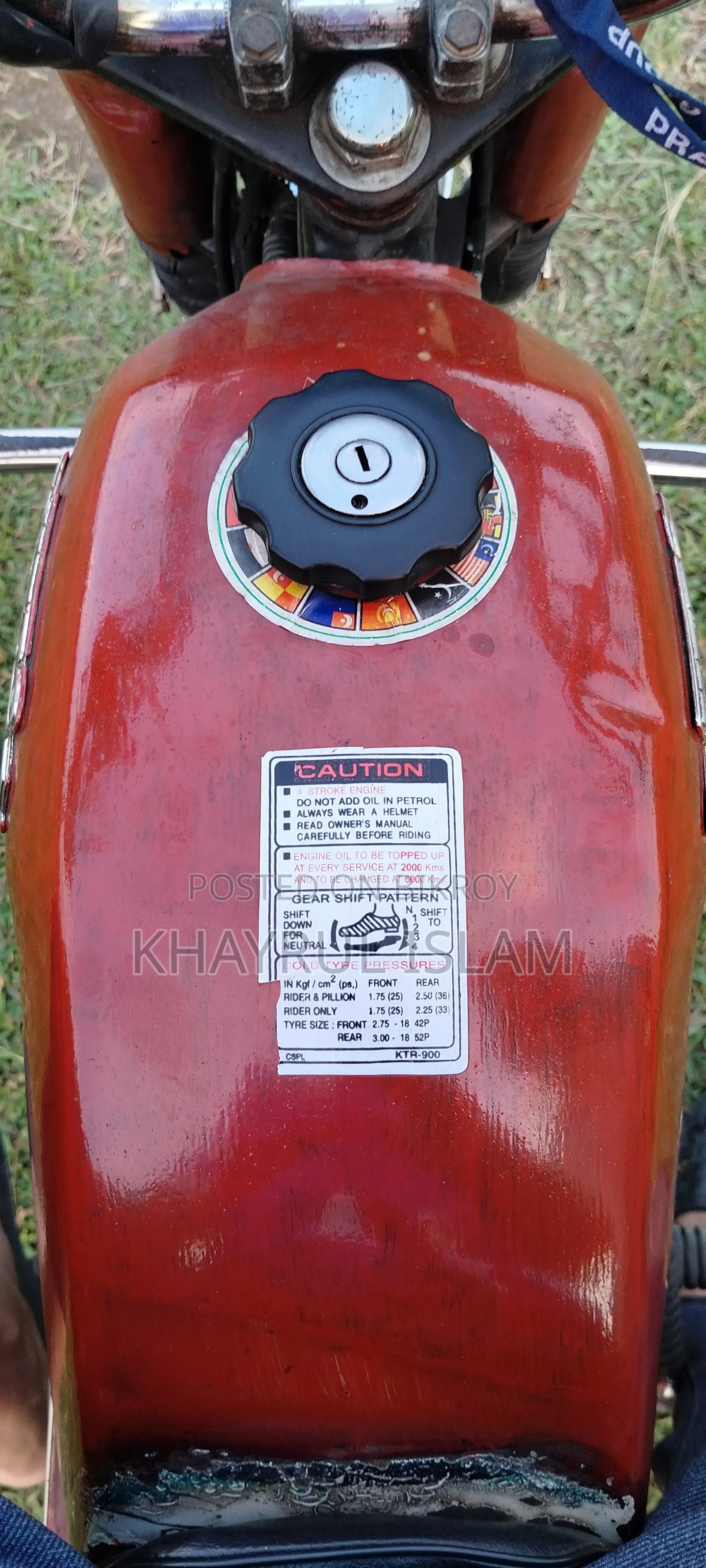 Honda 2000 Red