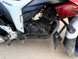 Suzuki Gixxer 2019