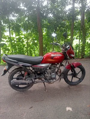 Bajaj Platina 100 2016 Red