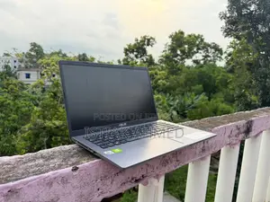 Laptop ASUS Vivobook Go 14 8GB Intel Core I5 HDD+SSD 1T