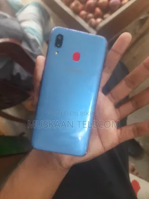 Samsung Galaxy A30 64 GB Silver
