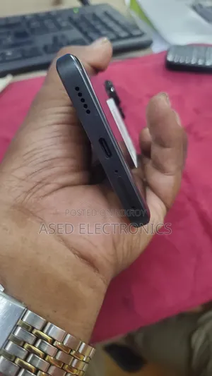 New Xiaomi Redmi Note 13 Pro+ 256 GB Red