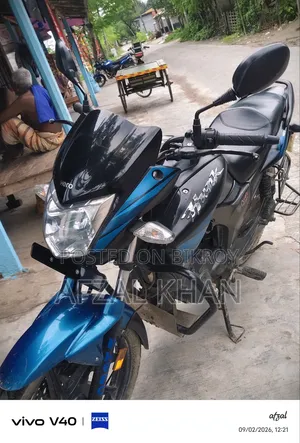 Hero Hunk 2022 Black