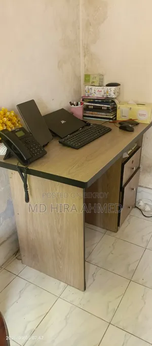 শুধু টেবিলটা বিক্রি হবে