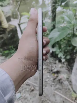 Itel S25 128 GB Gold