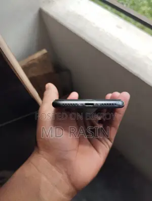 Apple iPhone 8 64 GB Black