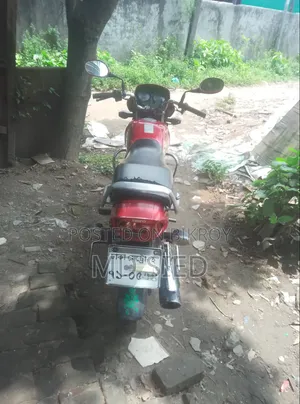 Hero Eco Deluxe 2021 Red