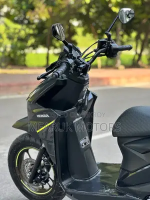 Hero 2026 Black