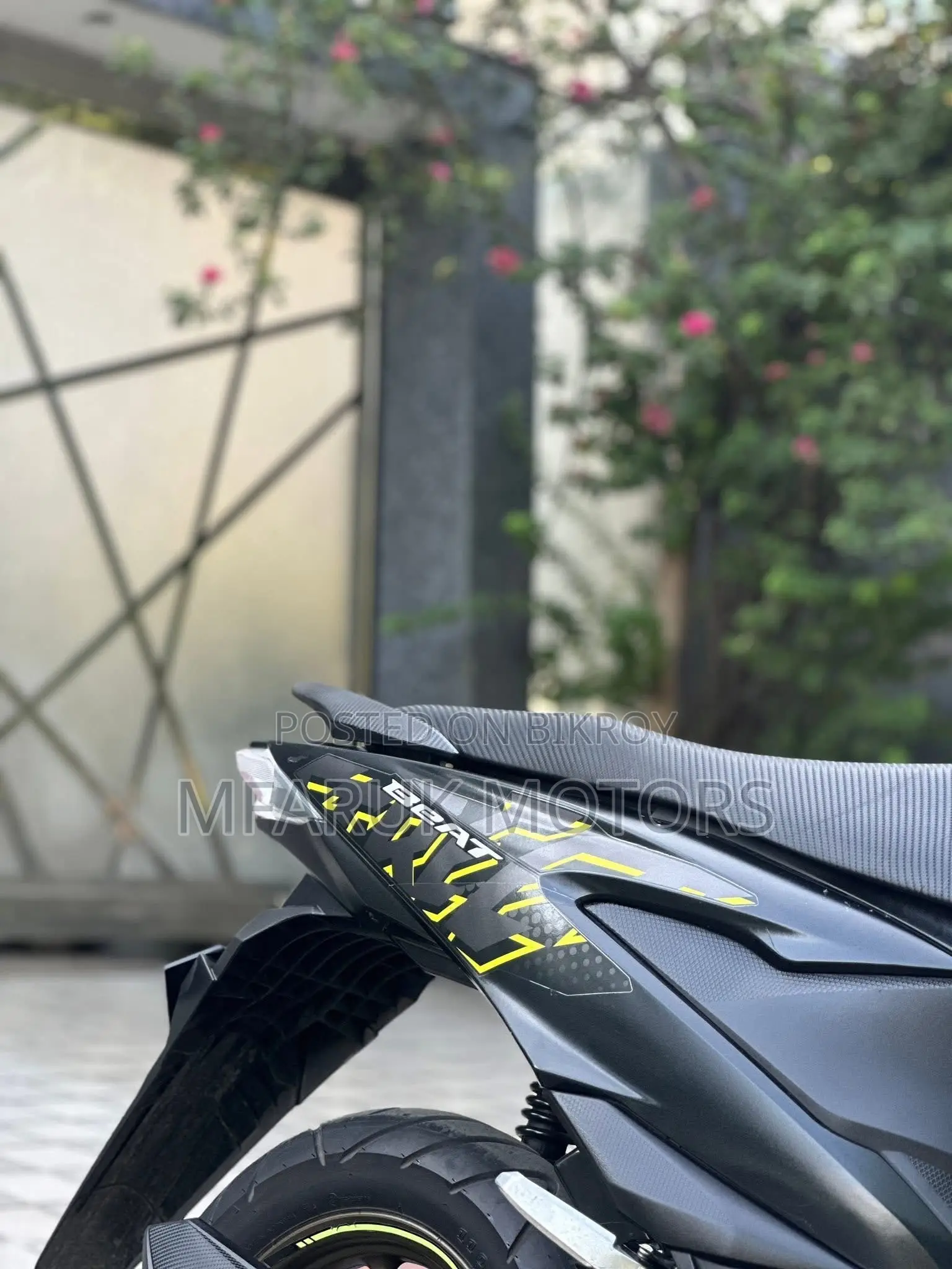 Hero 2026 Black